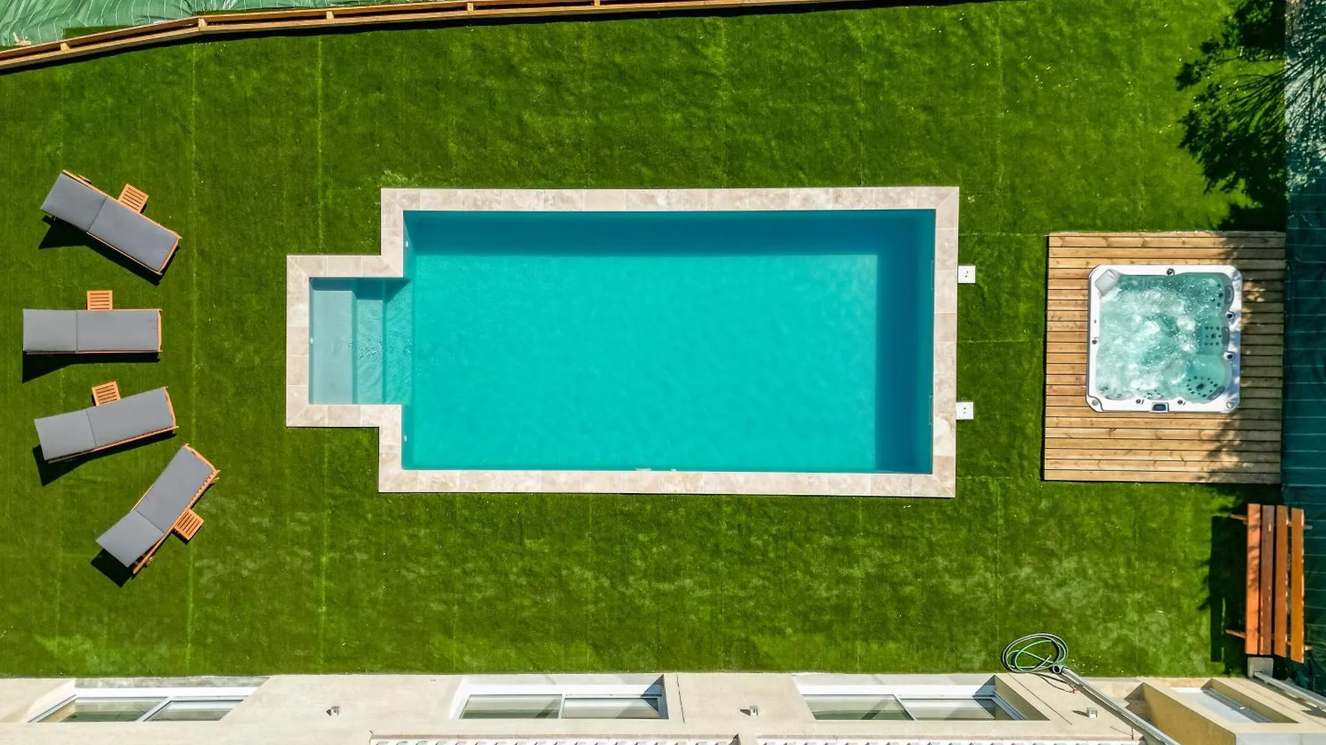 Esperce Villa Vista Valada - Piscine - Jacuzzi - Clim - Bar - Billard - Cinema - Vue Panoramique 0*,  צרפת